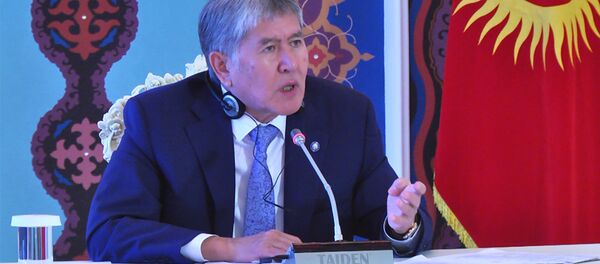 Мы что, люди второго сорта? — видео критики Атамбаева в адрес миссии ОБСЕ - Sputnik Таджикистан