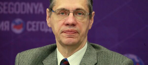 Заместитель директора Института Дальнего Востока РАН, руководитель Центра экономических и социальных исследований Китая ИДВ РАН Андрей Островский Заместитель директора Института Дальнего Востока РАН, руководитель Центра экономических и социальных исследований Китая ИДВ РАН Андрей Островский - Sputnik Таджикистан