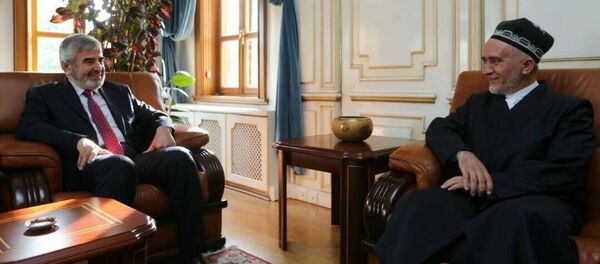 Саидмукаррам Абдукодирзода с муфтием Стамбула - Sputnik Тоҷикистон