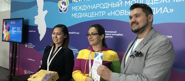 Уроженка Таджикистана Надежда Шевченко, выигравшая конкурс эссе в Сочи Уроженка Таджикистана Надежда Шевченко, выигравшая конкурс эссе в Сочи - Sputnik Таджикистан