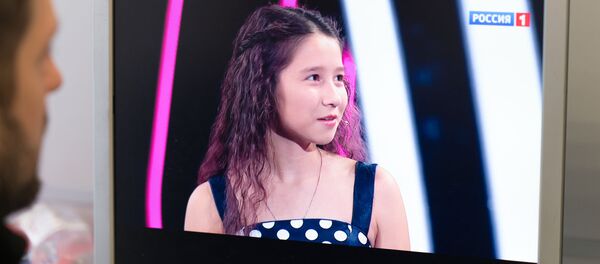 Просмотр программы с участницой Манижей Тошболтаевой - Sputnik Тоҷикистон