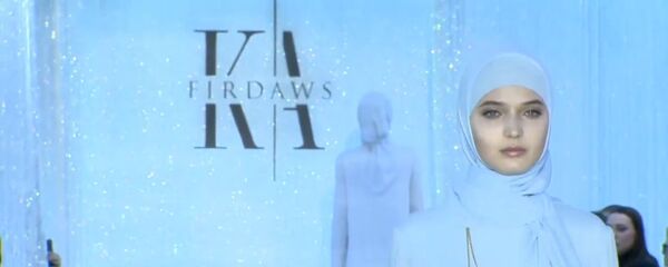 Показ от модного дома дочери Кадырова - Sputnik Таджикистан