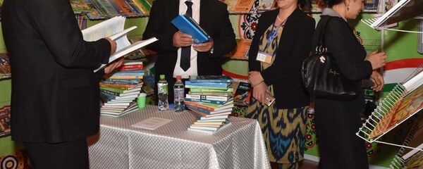 Открытие выставки Китоби Душанбе - Sputnik Тоҷикистон