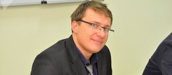 Преподаватель Денис Клименок Преподаватель Денис Клименок - Sputnik Таджикистан