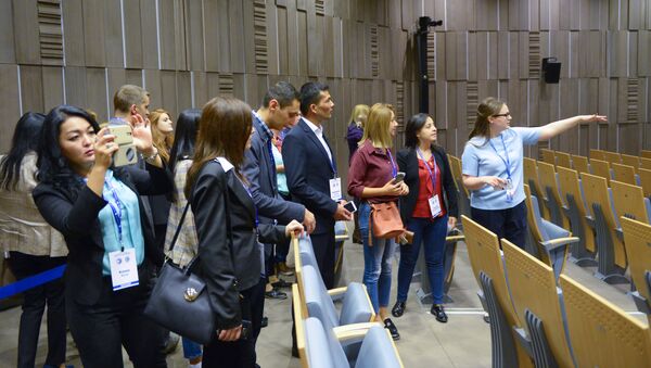 Делегаты Нового поколения с разных континентов станут участниками Школы молодого журналиста Sputnik - Sputnik Таджикистан