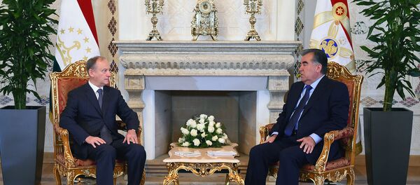 Дидори Эмомалӣ Раҳмон бо Николай Патрушев - Sputnik Тоҷикистон