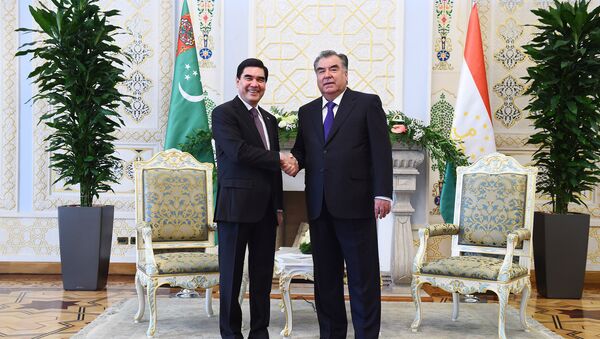 Встреча президента Туркменистана Гурбангулы Бердымухамедов и президента РТ Эмомали Рахмон - Sputnik Таджикистан