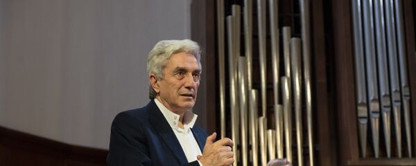 Авторский вечер композитора Толибхон Шахиди - Sputnik Таджикистан