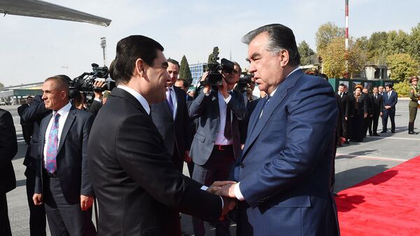 Президента Туркменистана Гурбангулы Бердымухамедов и президент РТ Эмомали Рахмон - Sputnik Таджикистан