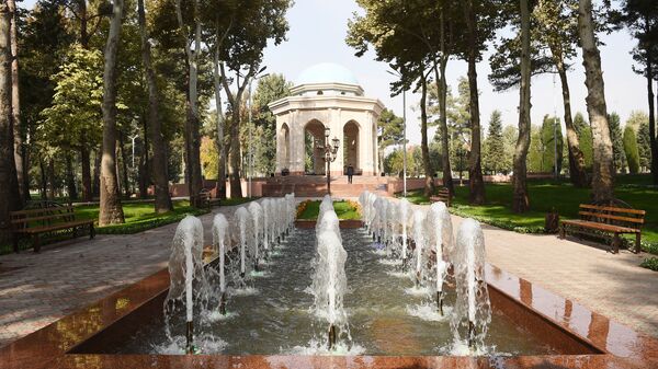 Парк культуры и отдыха имени Садриддина Айни после реконструкции - Sputnik Таджикистан