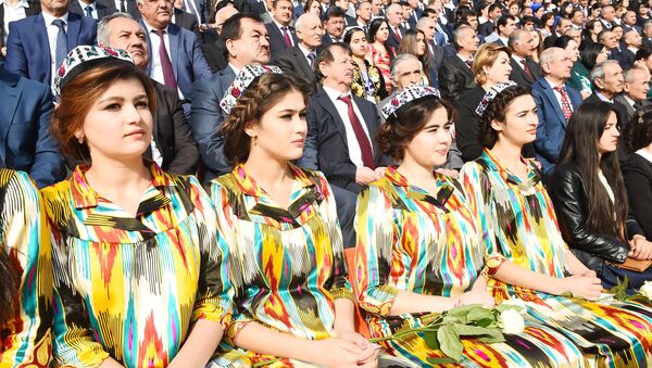 Девушки Таджикистана - Sputnik Таджикистан