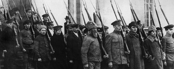 Октябрьская социалистическая революция, архивное фото - Sputnik Таджикистан