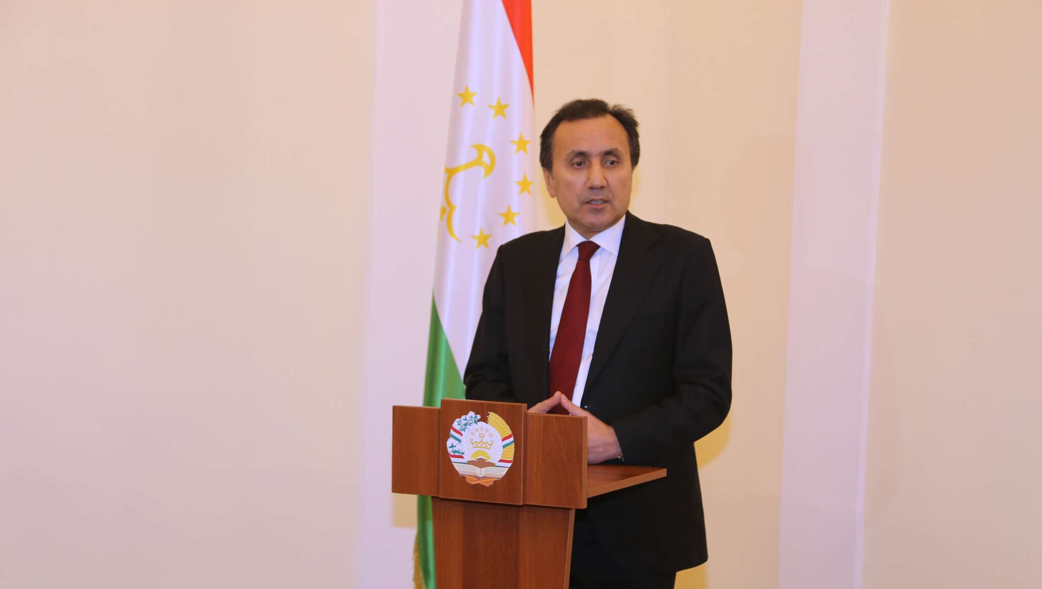 посол таджикистана в москве