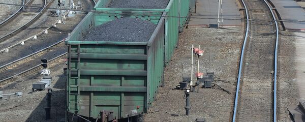 Нефтяной кокс, архивное фото - Sputnik Тоҷикистон