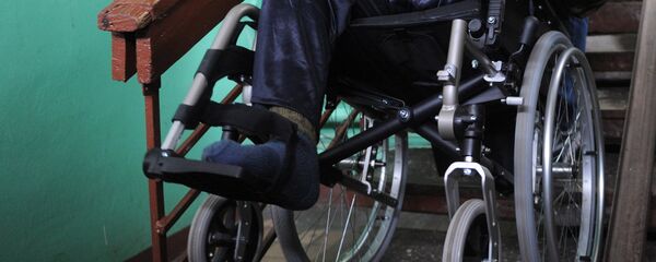 Инвалид, архивное фото Инвалид, архивное фото - Sputnik Тоҷикистон