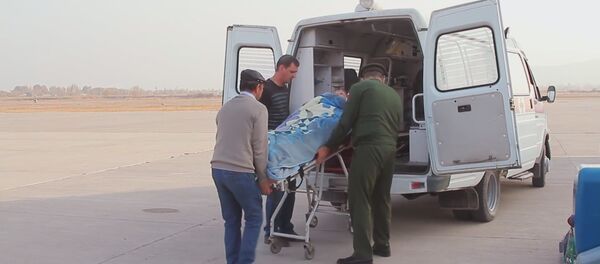 Военные медики эвакуировали учительницу русского языка из Таджикистана на лечение в Москву - Sputnik Таджикистан