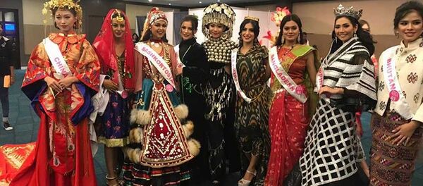 Таджичка заняла первое место в Международном конкурсе красоты «Мисс Азия 2017» в Индии - Sputnik Тоҷикистон