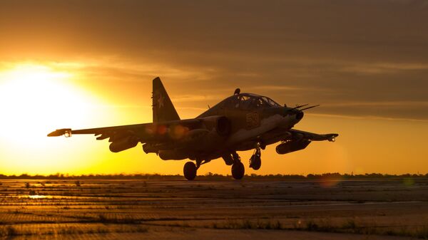 Штурмовик Су-25СМ3, архивное фото - Sputnik Таджикистан