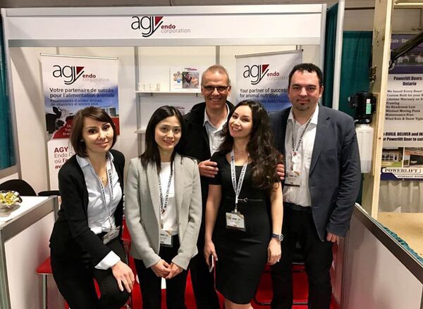 Зарина Дододжанова на работе - Sputnik Таджикистан