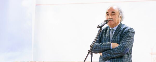 Бури Каримов на Вечере таджикской поэзии Бури Каримов на Вечере таджикской поэзии - Sputnik Таджикистан