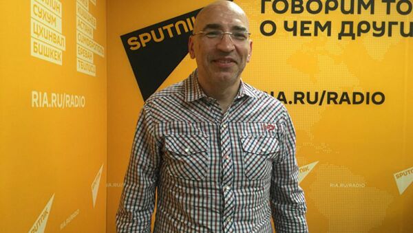 Политолог Леонид Крутаков  - Sputnik Таджикистан
