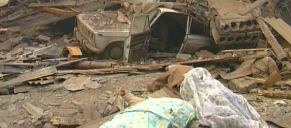 Землетрясение 1988 года: уникальные кадры Землетрясение 1988 года: уникальные кадры - Sputnik Таджикистан