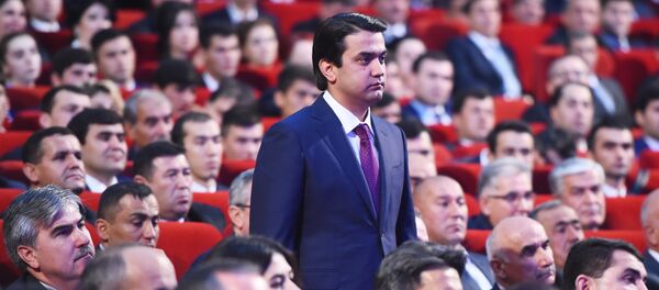 Рустам Эмомали, архивное фото - Sputnik Тоҷикистон