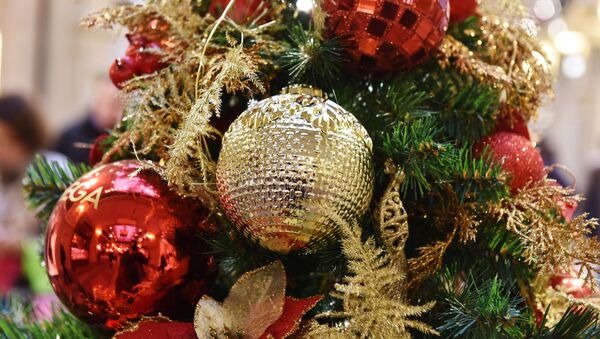 Новогодняя елка, архивное фото - Sputnik Тоҷикистон