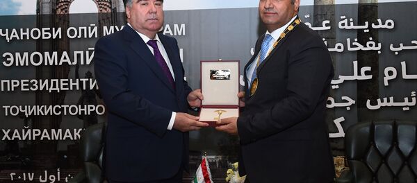 Эмомалӣ Раҳмон - Шаҳрванди фахрии шаҳри Аммони Шоҳигарии Ҳошимии Урдун 09.12.2017 - Sputnik Тоҷикистон