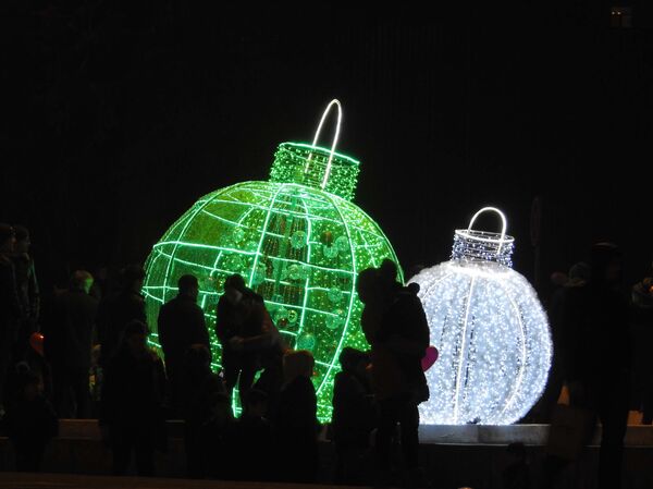 Новогодний Душанбе - Sputnik Тоҷикистон