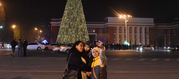 Новогодний Душанбе - Sputnik Тоҷикистон