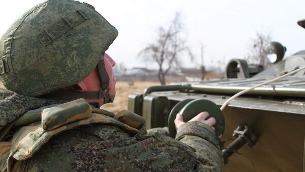 Подразделения радиоэлектронной борьбы 201-й военной базы в Таджикистане - Sputnik Таджикистан