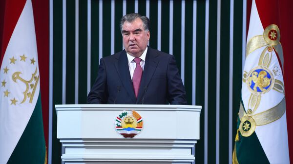 Послание Президента РТ Эмомали Рахмона парламенту, архивное фото - Sputnik Таджикистан