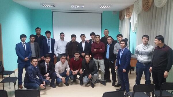 Встреча представителей МВД таджикистана в мигрантами - Sputnik Тоҷикистон