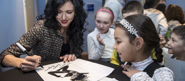 Солистка театра Эйфмана провела мастер-класс для участников «Ты супер! Танцы» - Sputnik Таджикистан