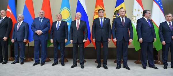 Неформальная встреча глав государств СНГ, архивное фото - Sputnik Таджикистан
