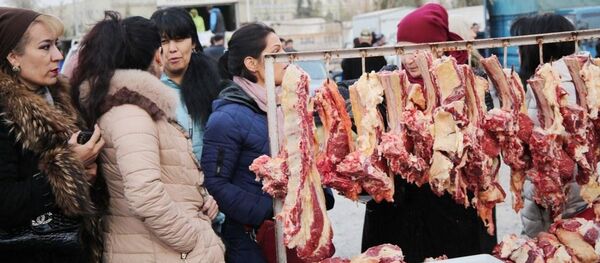 Ярмарка для милицинеров, архивное фото Ярмарка для милицинеров, архивное фото - Sputnik Тоҷикистон