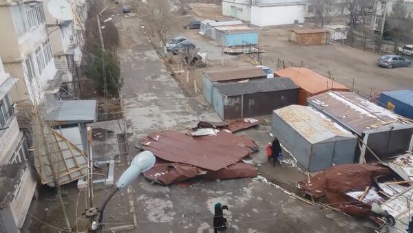 Последствия после урагана в Худжанде - Sputnik Тоҷикистон