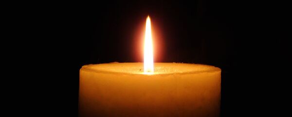 Свечка, архивное фото Свечка, архивное фото - Sputnik Таджикистан