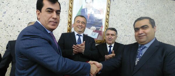 Душанбе и Кабул подписали Меморандум о сотрудничестве ж/д транспорта Душанбе и Кабул подписали Меморандум о сотрудничестве ж/д транспорта - Sputnik Тоҷикистон