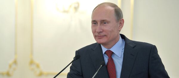 Президент России Владимир Путин, архивное фото - Sputnik Тоҷикистон
