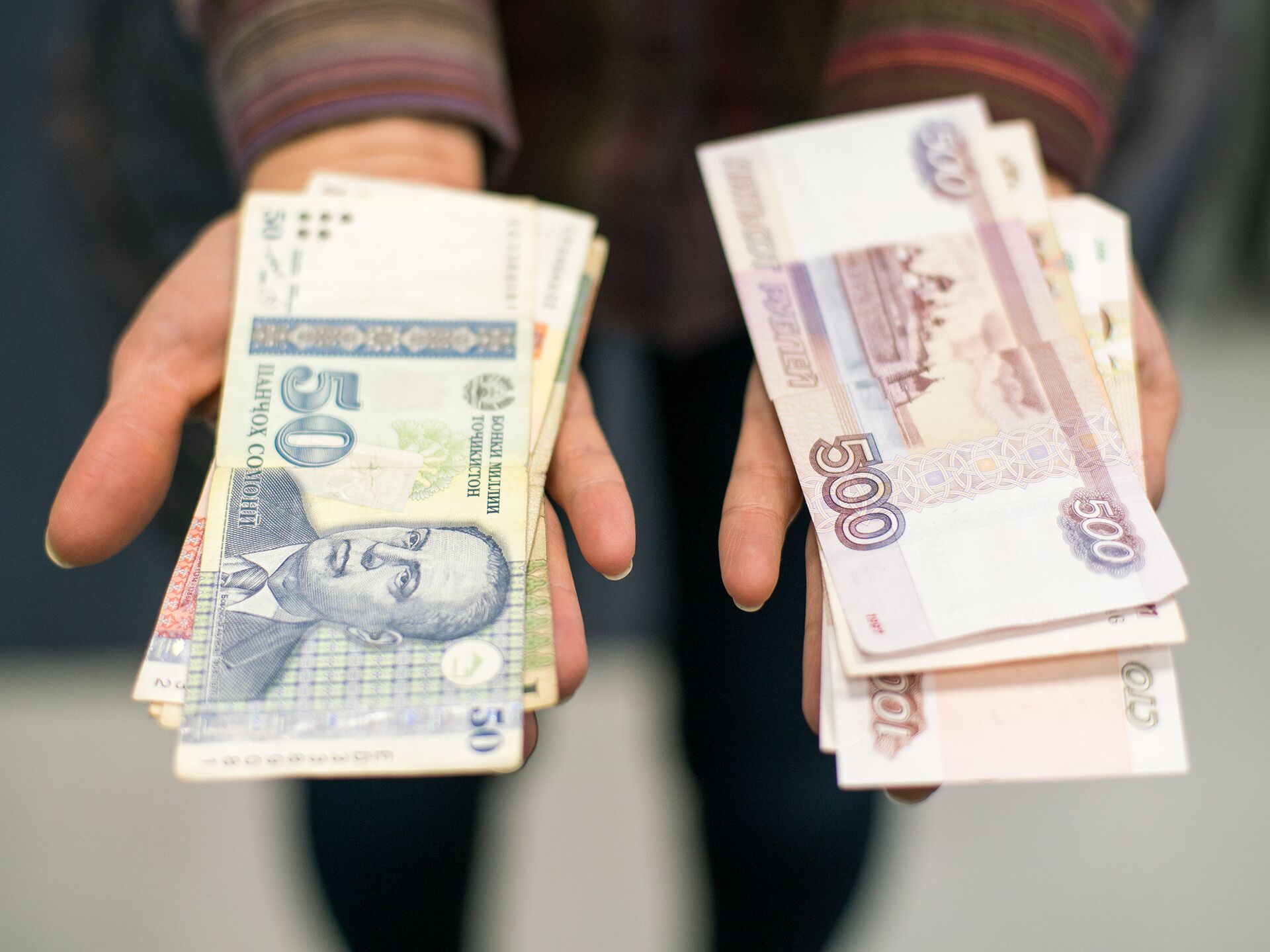 обмен валют таджикистан рубл