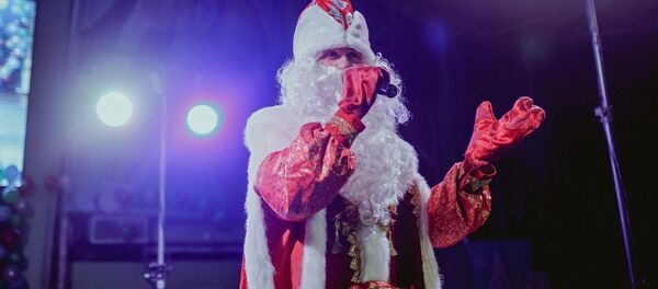 Детская новогодняя елка, архивное фото - Sputnik Таджикистан