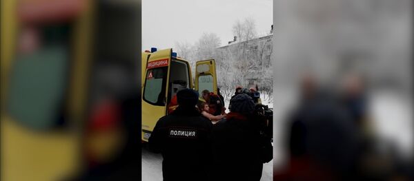 Поножовщина в Перми: по меньшей мере 15 человек пострадали Поножовщина в Перми: по меньшей мере 15 человек пострадали - Sputnik Таджикистан