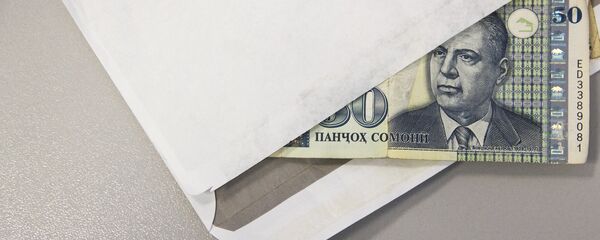 Конверт с деньгами, архивное фото - Sputnik Тоҷикистон