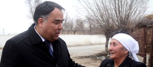 Председатель согдийской области Раджаббой Ахмадзода Председатель согдийской области Раджаббой Ахмадзода - Sputnik Тоҷикистон