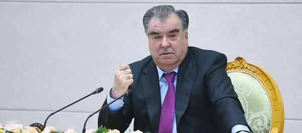 Президент Таджикистана Эмомали Рахмон, архивное фото - Sputnik Тоҷикистон