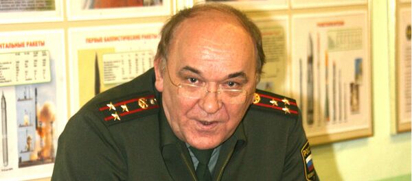 Российский эксперт, военный обозреватель газеты Комсомольская правда, полковник Виктор Баранец Российский эксперт, военный обозреватель газеты Комсомольская правда, полковник Виктор Баранец - Sputnik Таджикистан