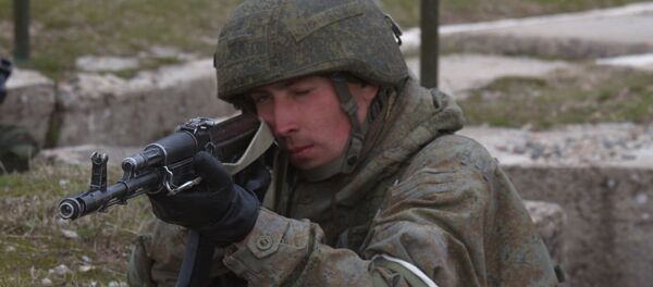 Военнослужащий РВБ в Таджикистане, архивное фото Военнослужащий РВБ в Таджикистане, архивное фото - Sputnik Таджикистан