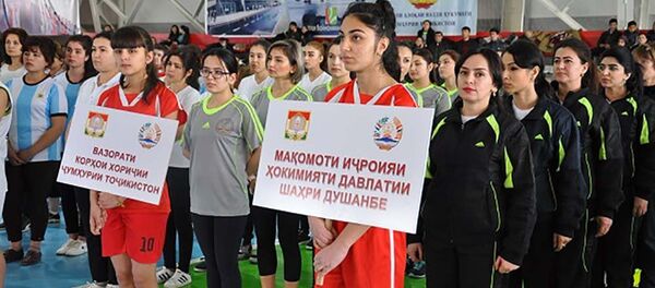 Соревнования по волейболу между министерствами в Душанбе - Sputnik Таджикистан